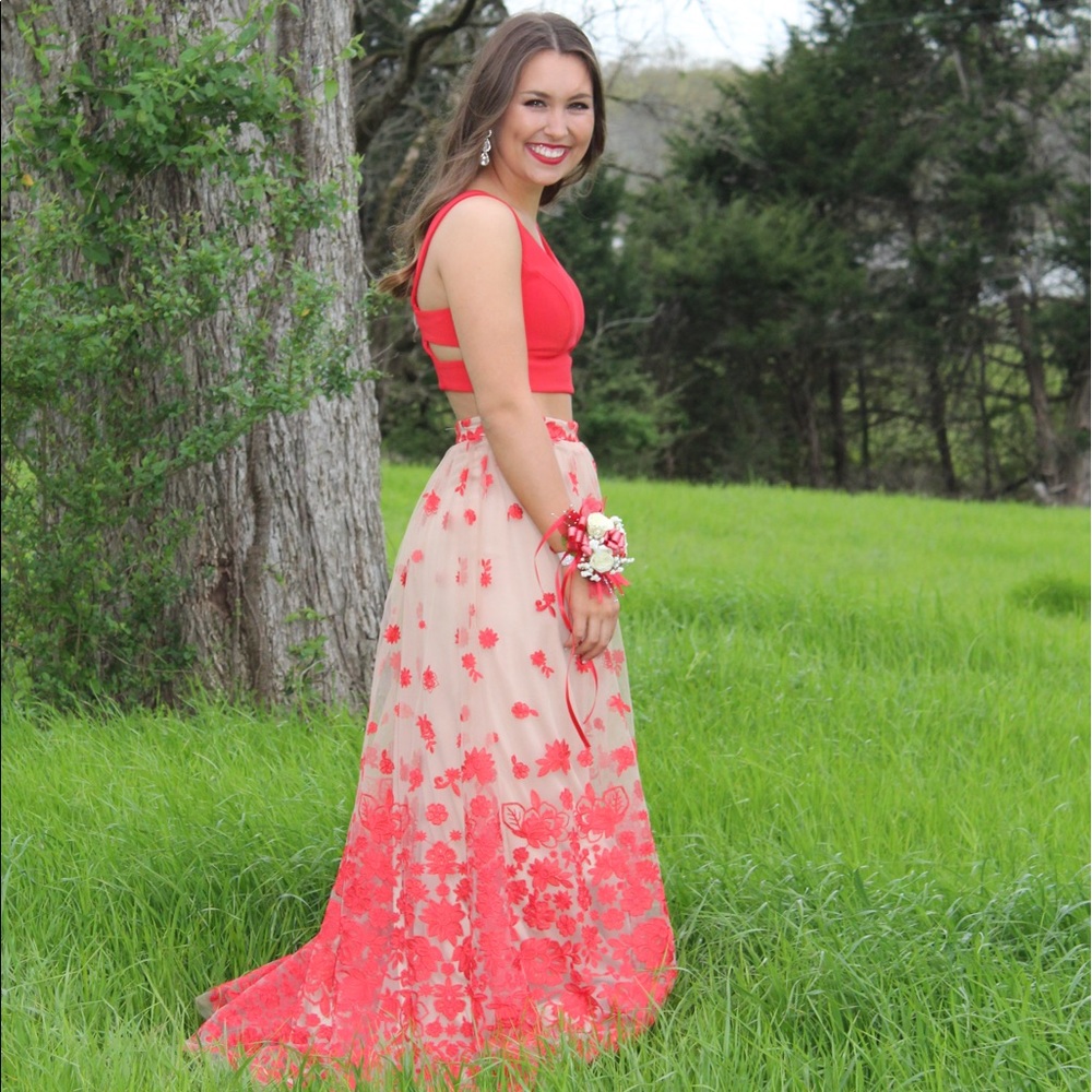 RED FLORAL PROM DRESS